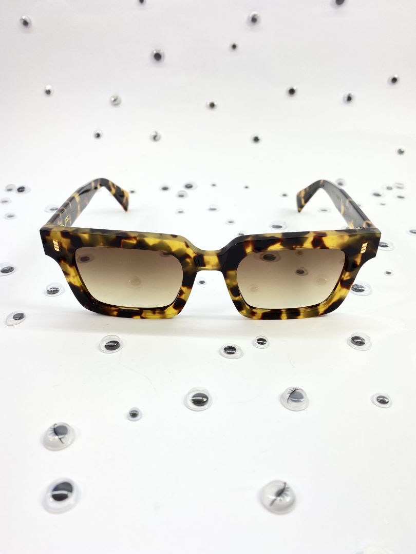 occhiali da soleacetato